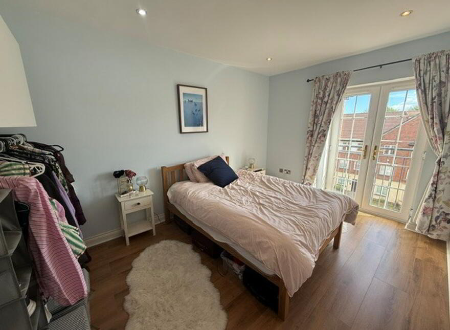 Apt 30, 19 Bridge House, Wellington Square, Belfast, BT7 3LL