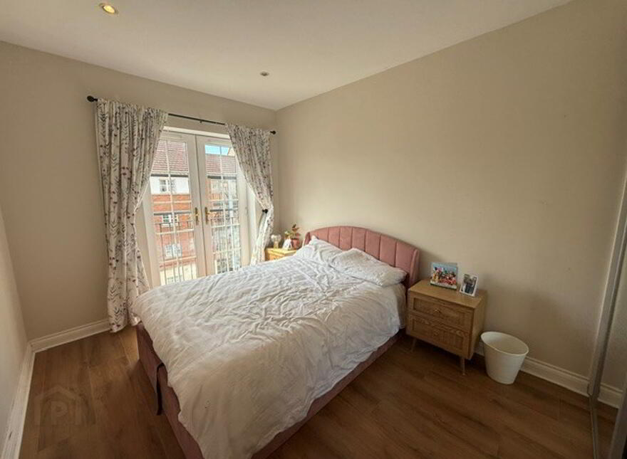 Apt 30, 19 Bridge House, Wellington Square, Belfast, BT7 3LL