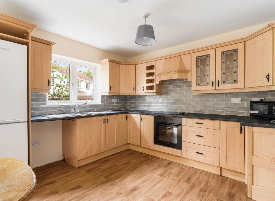 17 Knocknamona Crescent, Letterkenny, F92A6C9