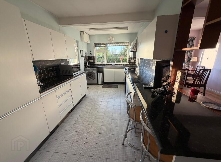 14 Ashgrove Park, Strabane, BT82 9EG