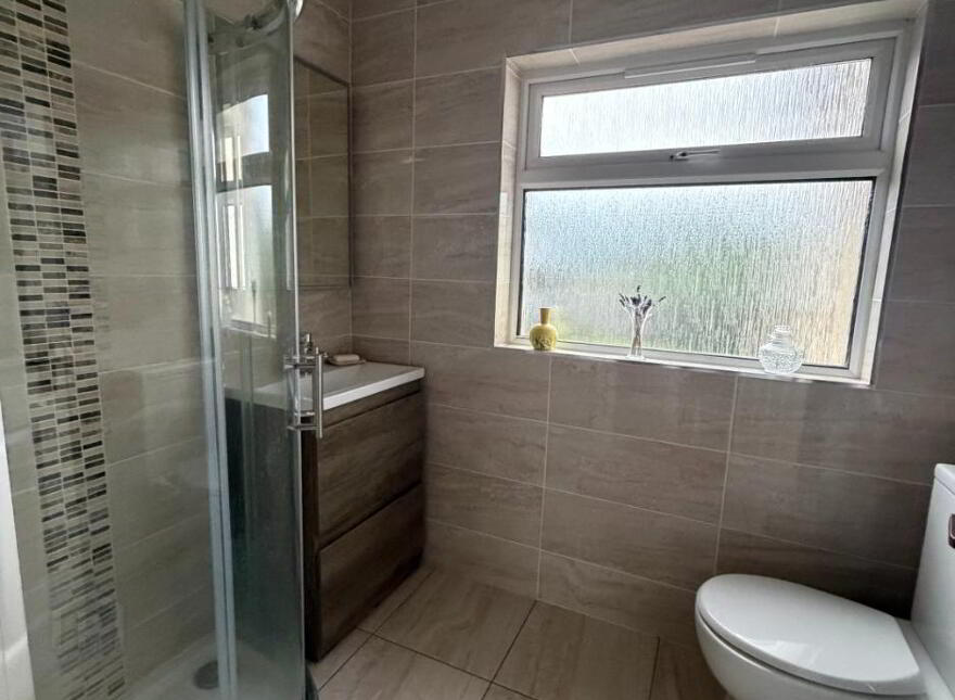 14 Ashgrove Park, Strabane, BT82 9EG