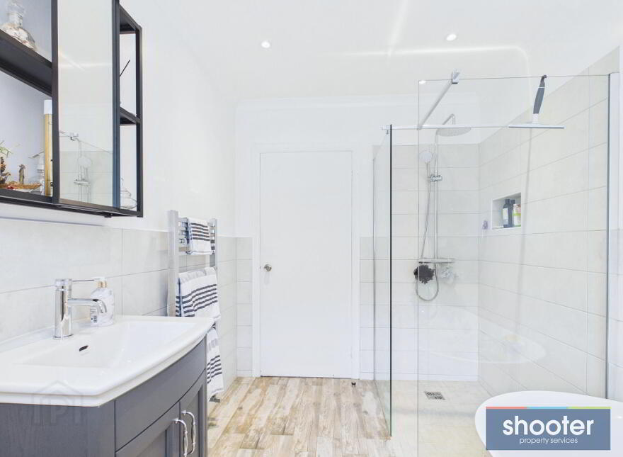 24 Lagan Court, Burren, Newry, BT34 3SX