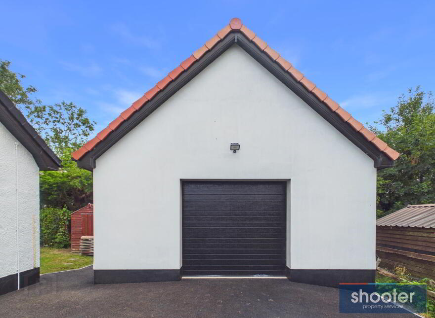24 Lagan Court, Burren, Newry, BT34 3SX