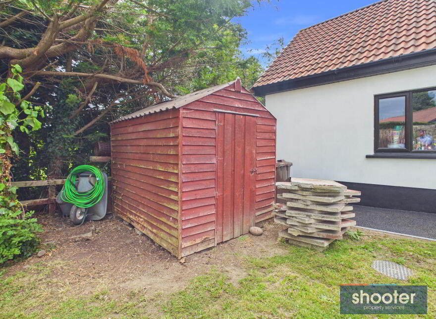 24 Lagan Court, Burren, Newry, BT34 3SX