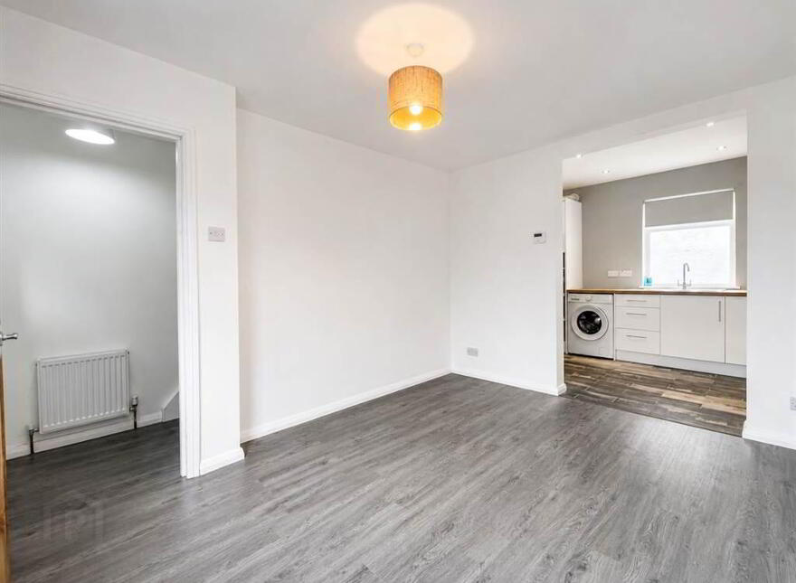 94 Abetta Parade, Belfast, BT5 5LA