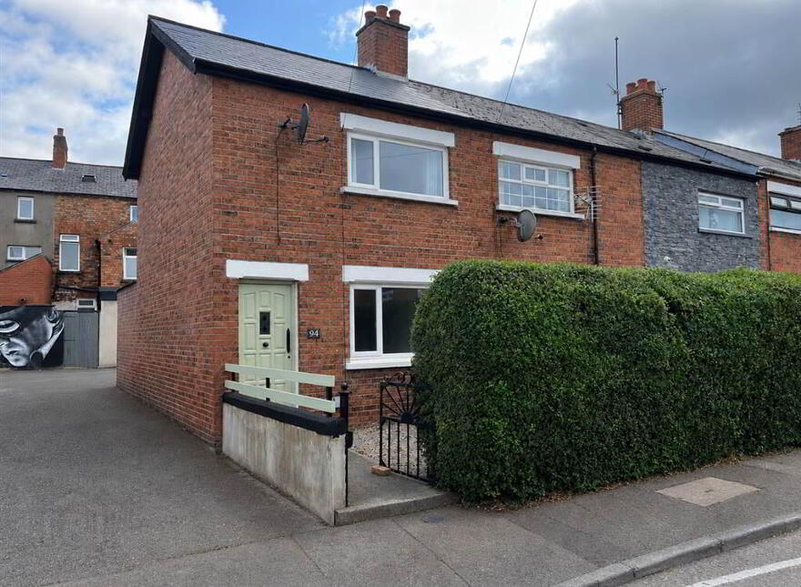 94 Abetta Parade, Belfast, BT5 5LA