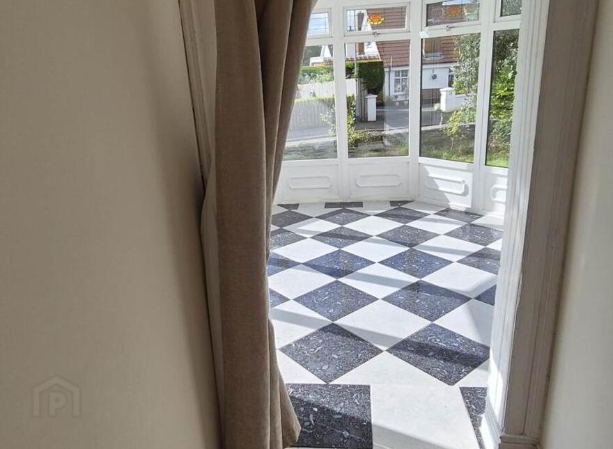 46 Gleneagles, Derry, BT48 7TF