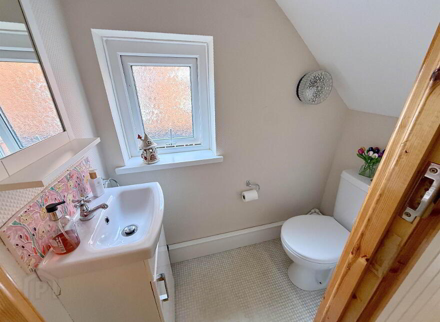 46 Stirling Avenue, Cregagh, Belfast, BT6 9LP