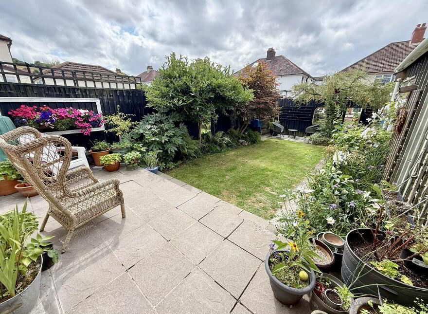 46 Stirling Avenue, Cregagh, Belfast, BT6 9LP
