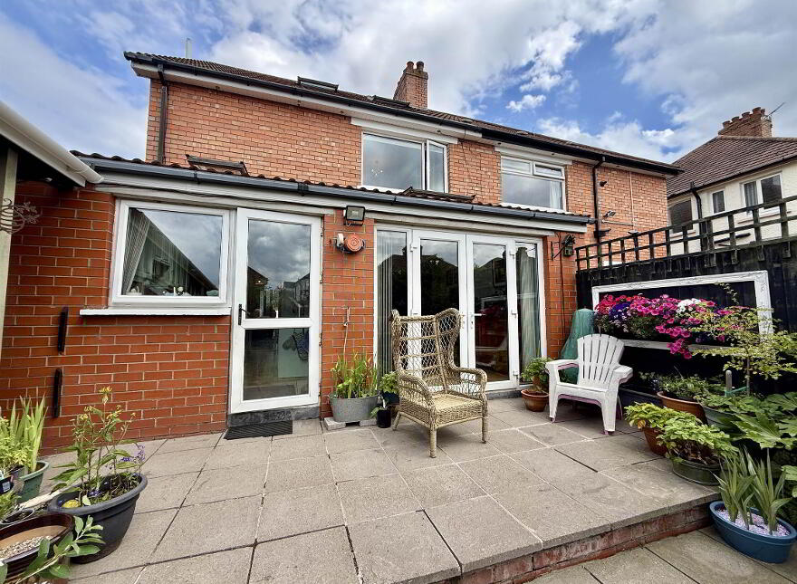 46 Stirling Avenue, Cregagh, Belfast, BT6 9LP