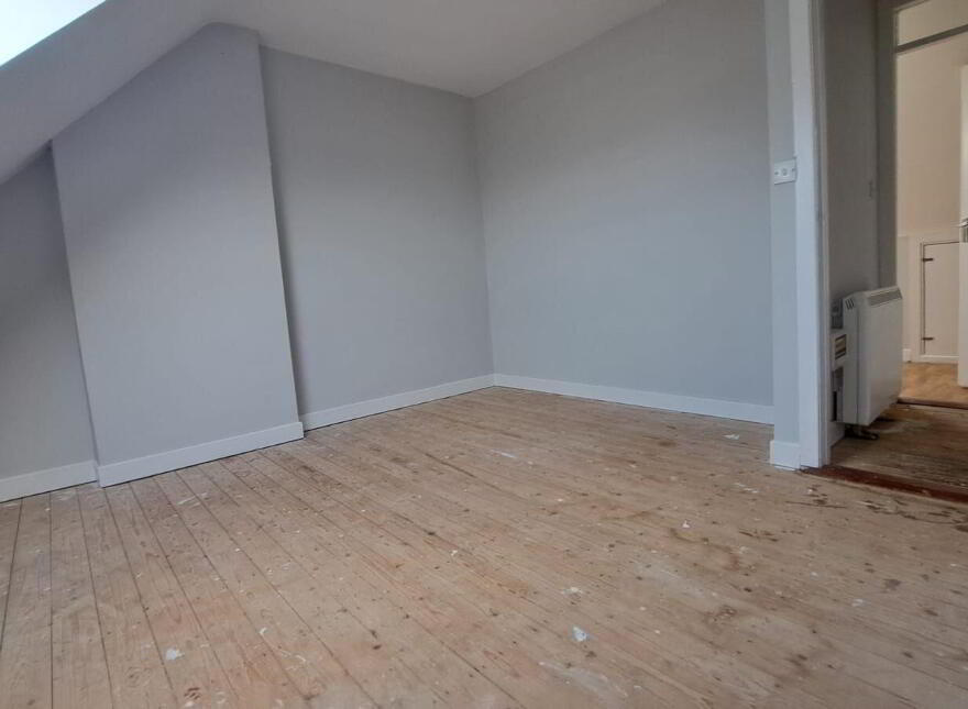 2 Woodlands Avenue, Dromahair, F91YE29