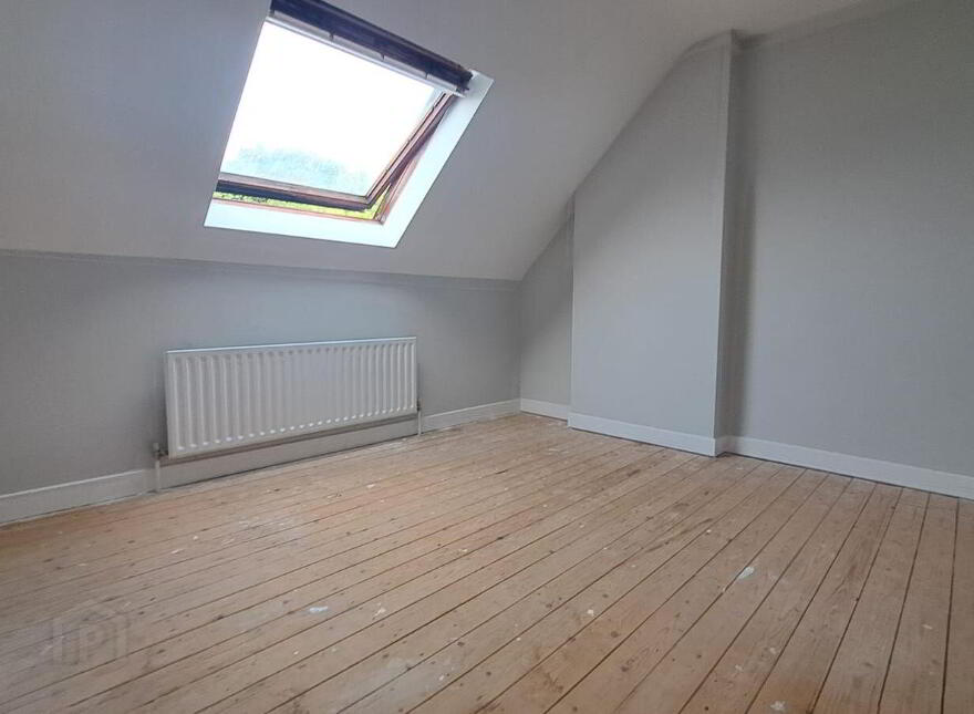 2 Woodlands Avenue, Dromahair, F91YE29