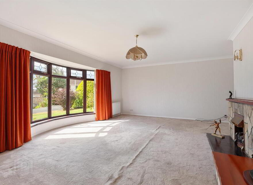 8 Bradford Gardens, Carrickfergus, BT38 9EH