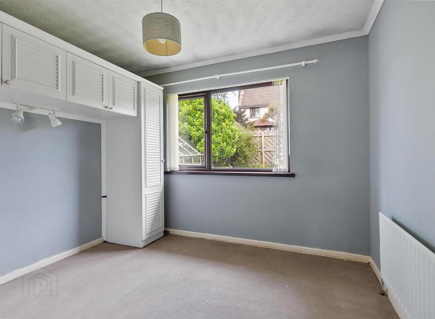 8 Bradford Gardens, Carrickfergus, BT38 9EH