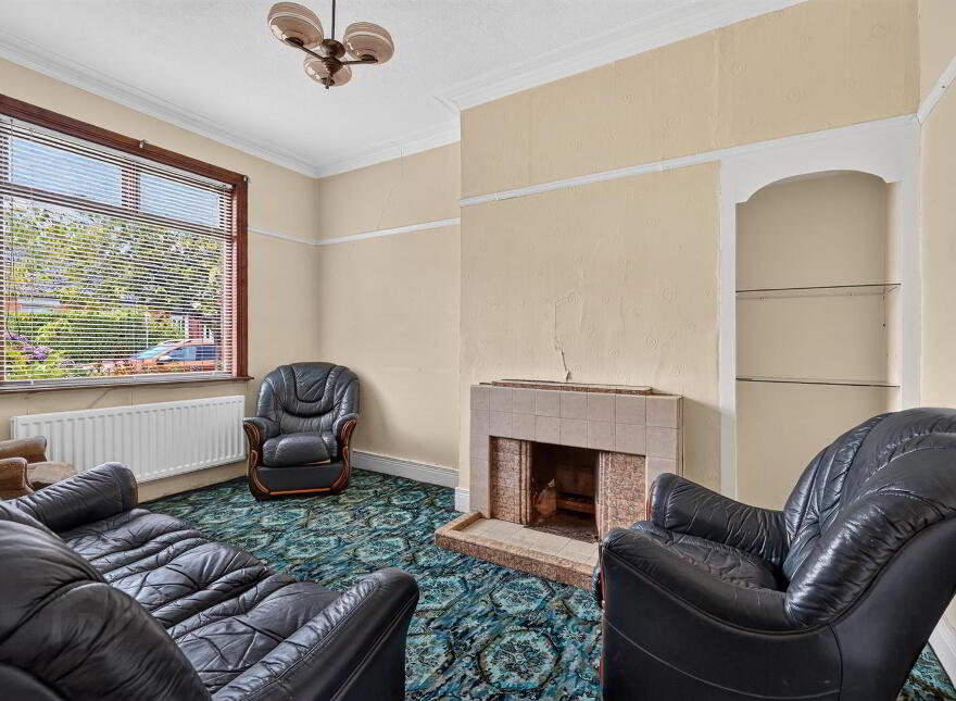 8 Prince Edward Park, Belfast, BT9 5FZ