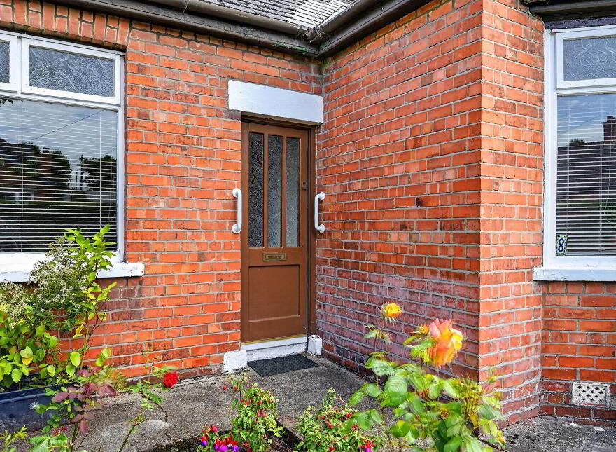 8 Prince Edward Park, Belfast, BT9 5FZ