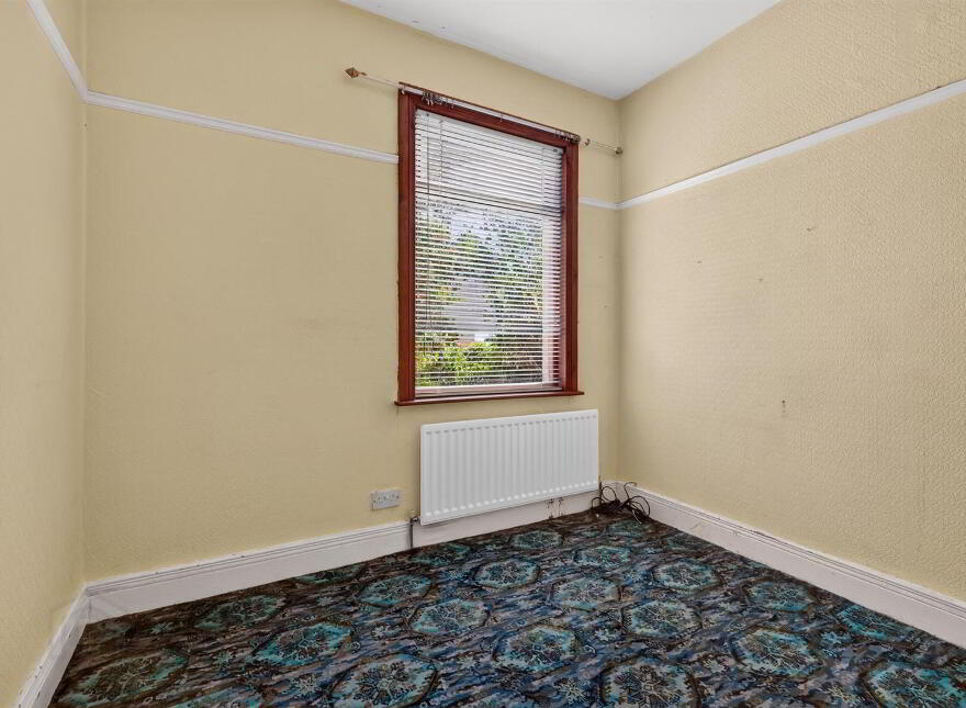 8 Prince Edward Park, Belfast, BT9 5FZ