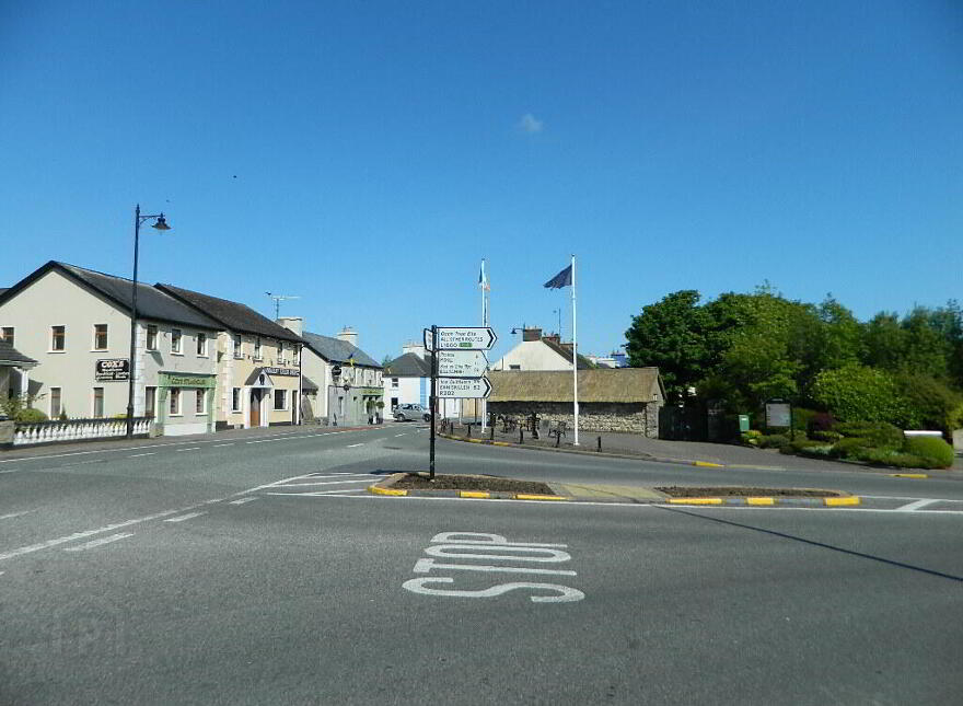 2 The Waterfront, Dromod, Carrick-On-Shannon, N41YW31