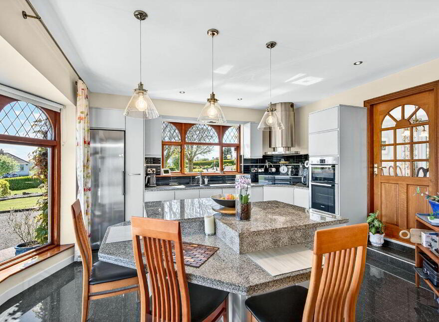 Campbell Court, Cairns Hill, Carraroe, F91K2W2