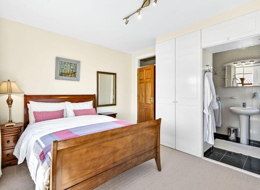 Campbell Court, Cairns Hill, Carraroe, F91K2W2
