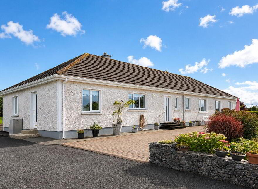 Campbell Court, Cairns Hill, Carraroe, F91X8N7