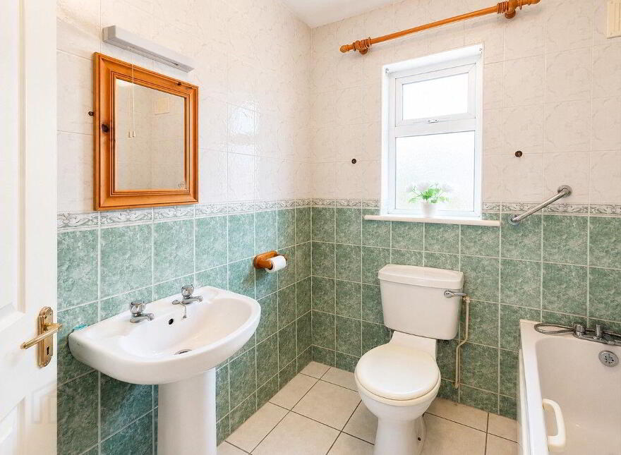 46 Meadow Vale, Tonaphubble, Carraroe, F91V8R2