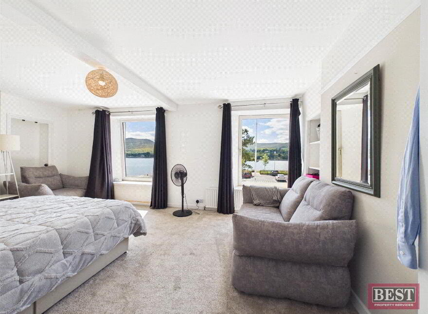 6 Osborne Promenade, Warrenpoint, Newry, BT34 3NQ