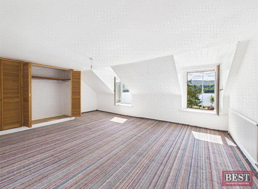 6 Osborne Promenade, Warrenpoint, Newry, BT34 3NQ