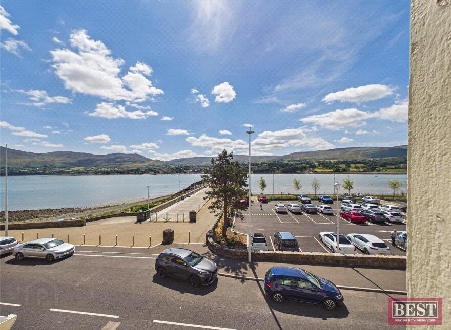 6 Osborne Promenade, Warrenpoint, Newry, BT34 3NQ