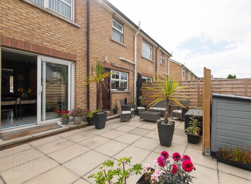14 Rocksfield Close, Crossgar, BT30 9GQ
