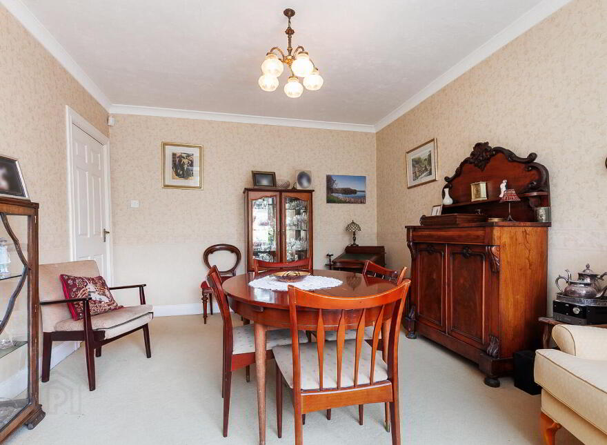 37 Sunningdale Park North, Belfast, BT14 6RZ