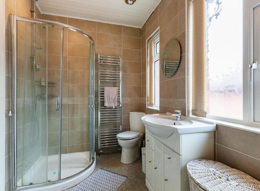 37 Sunningdale Park North, Belfast, BT14 6RZ