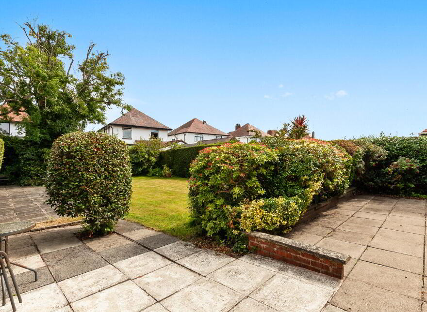 37 Sunningdale Park North, Belfast, BT14 6RZ