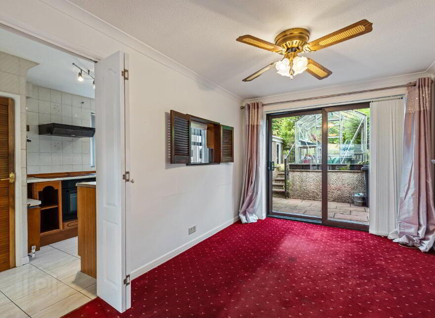 21 Glendun Park, Dunmurry, Belfast, BT17 9AY