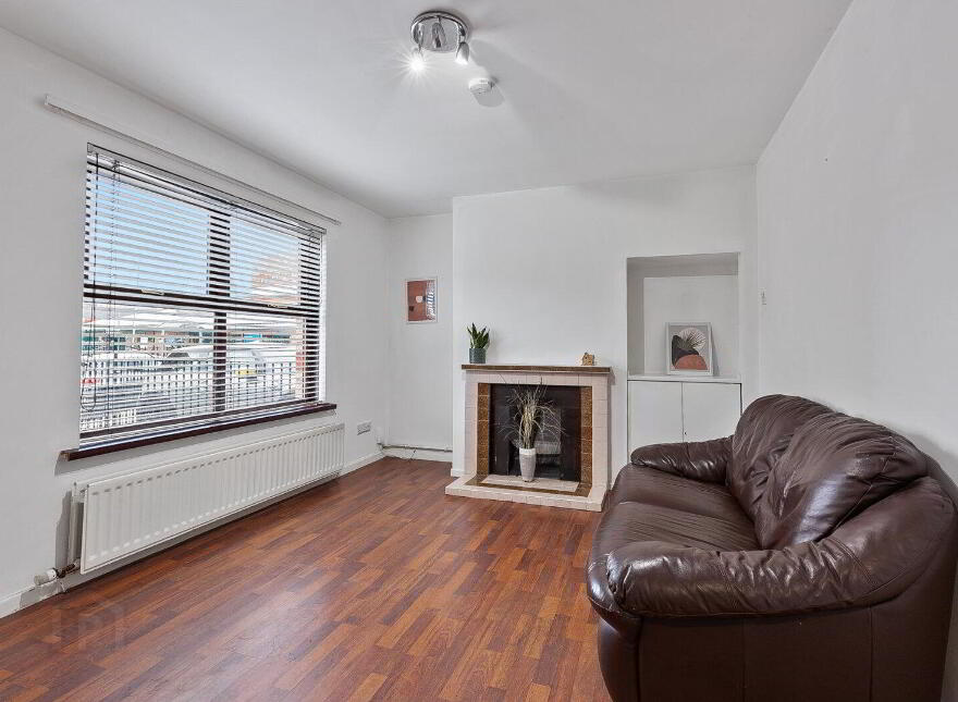 20 Apsley Street, Belfast, BT7 1BL