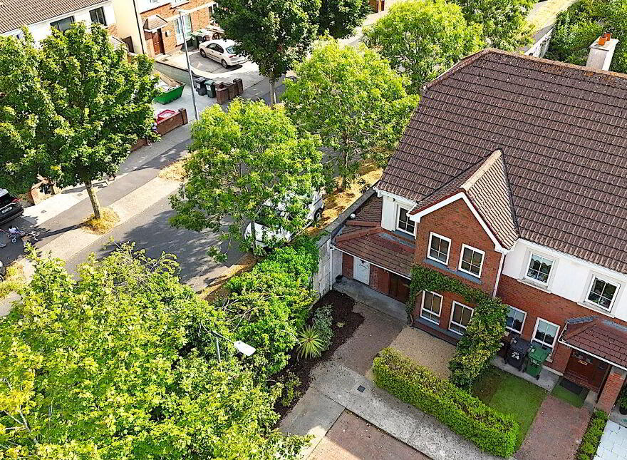 26 Larkfield Place, Lucan, K78FK65