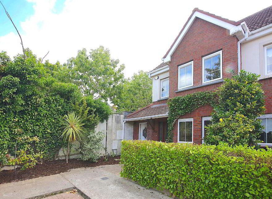 26 Larkfield Place, Lucan, K78FK65