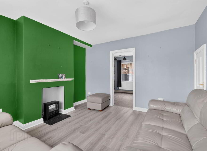 1b Willowfield Crescent, Woodstock, Belfast, BT6 8HP