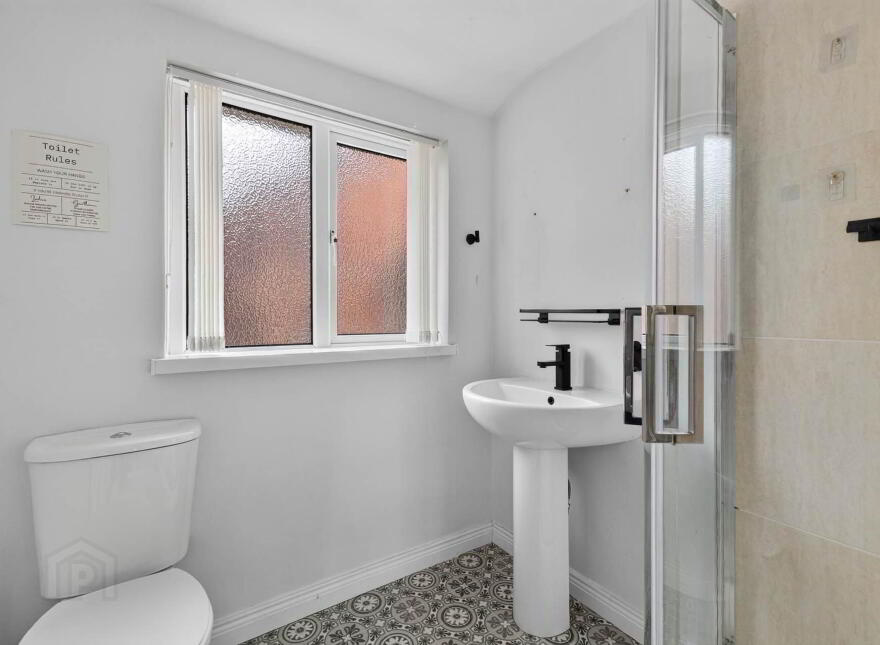 1b Willowfield Crescent, Woodstock, Belfast, BT6 8HP