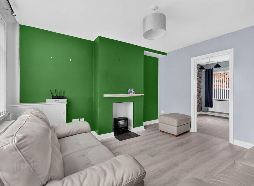 1b Willowfield Crescent, Woodstock, Belfast, BT6 8HP