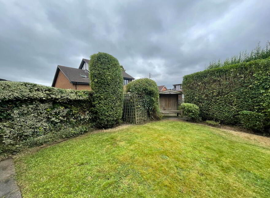 22 Glenview Heights, Belfast, BT5 7NE