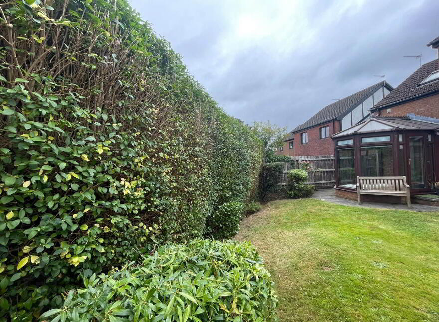 22 Glenview Heights, Belfast, BT5 7NE