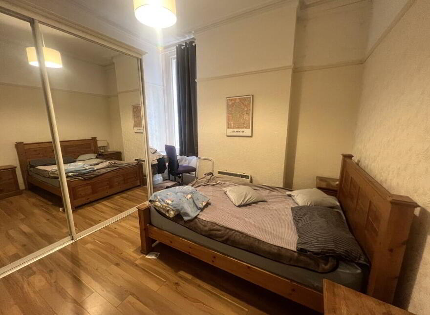 Apt 1, 73 Eglantine Avenue, Belfast, BT9 6EW