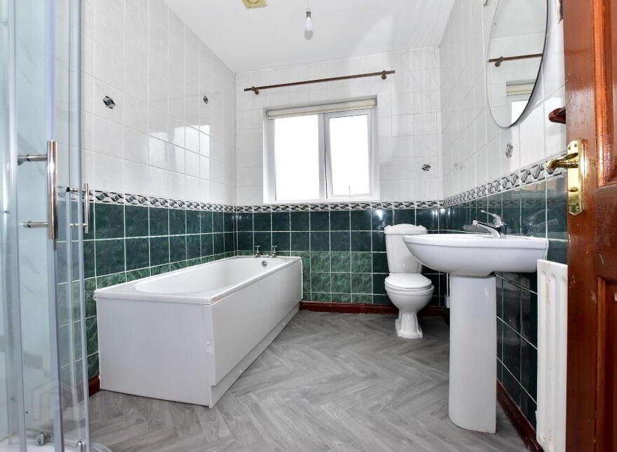 15 Glen River Park, Glenavy, BT29 4FX