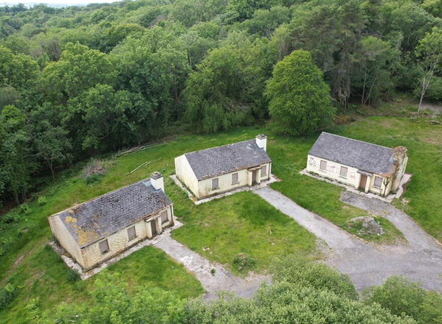 Doon Cottages, Tawnytaskin, Boyle