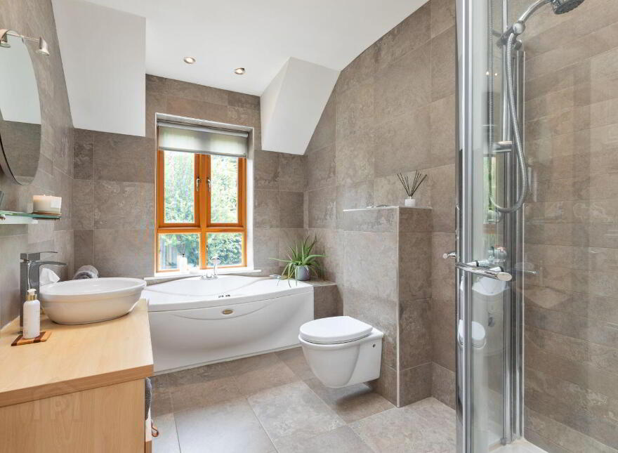 1 Glenair Manor, Delgany, A63RH79