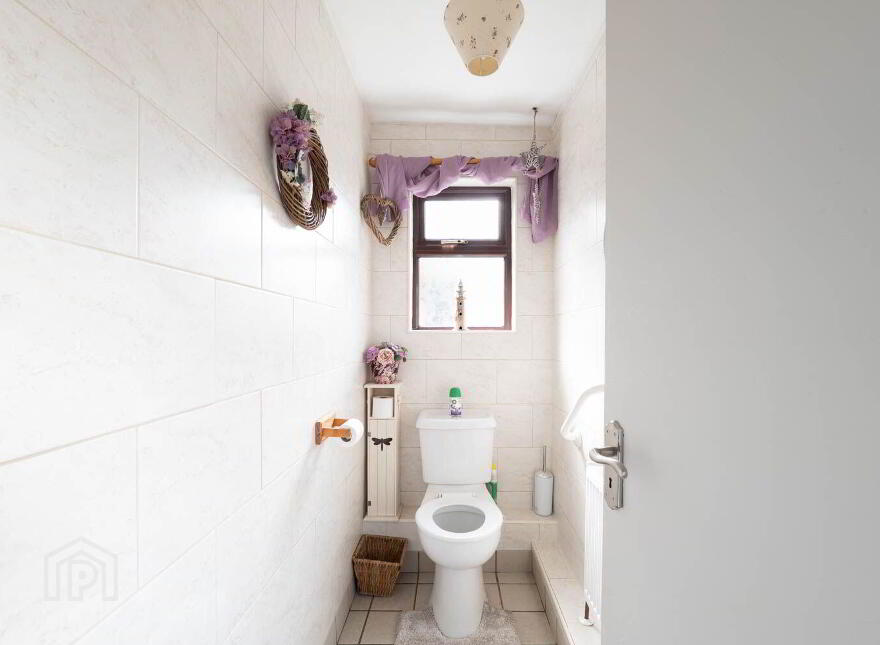 Kilkea Cottage, Kilkea Village, Castledermot, Kilkea, R14D361