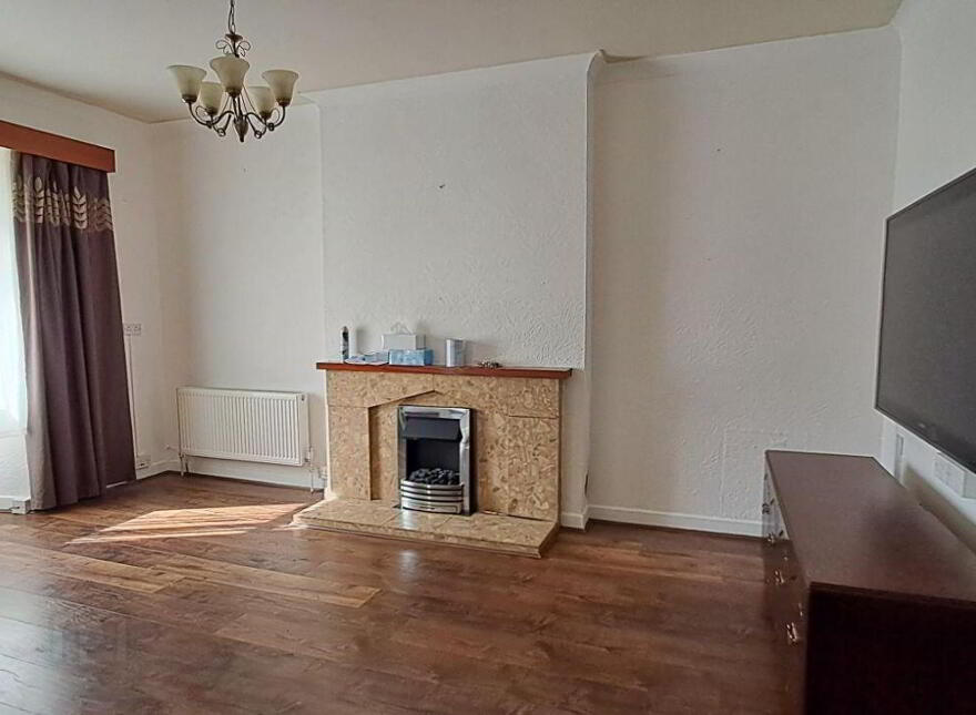 Bal-Ard, 25 High Street, Balbriggan, K32W209