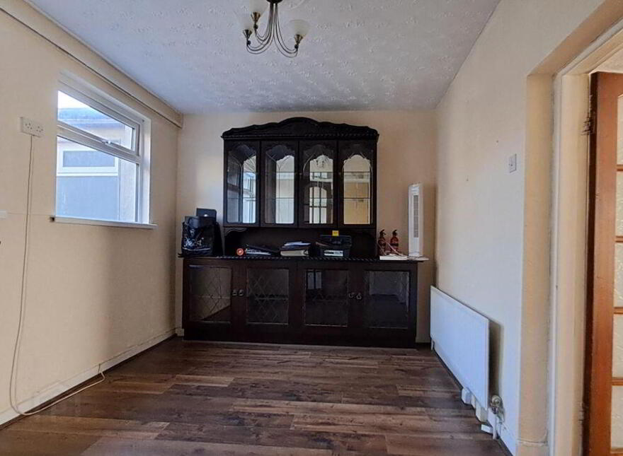 Bal-Ard, 25 High Street, Balbriggan, K32W209
