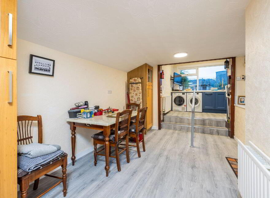 Bal-Ard, 25 High Street, Balbriggan, K32W209